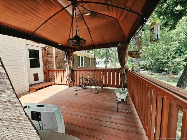 1628 Sweetgum Circle, Fayetteville, NC 28304