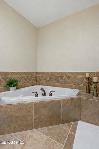 617 WALLACE Road, Anthony, NM 88021