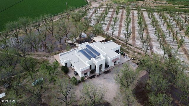 617 WALLACE Road, Anthony, NM 88021