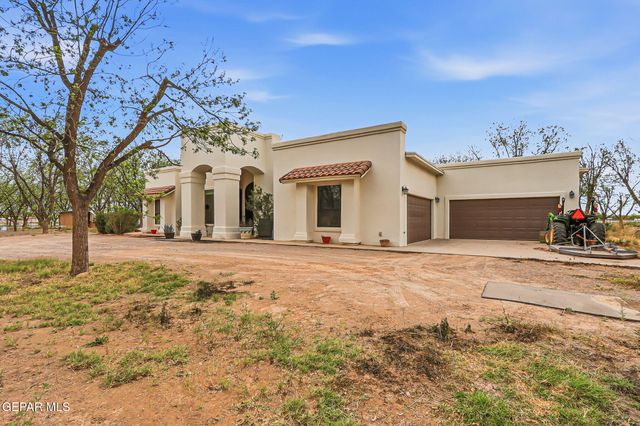 617 WALLACE Road, Anthony, NM 88021