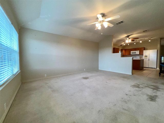 14533 Gurneys Eagle DR, Elgin, TX 78621
