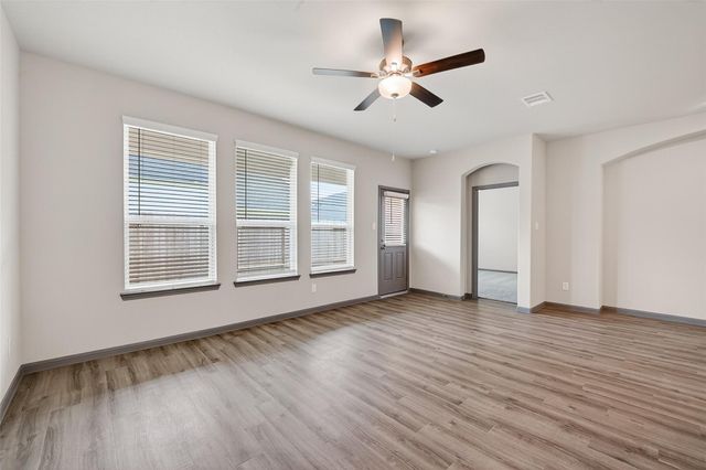 2119 Spring Hollow Drive, Baytown, TX 77521