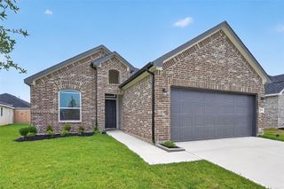 2119 Spring Hollow Drive, Baytown, TX 77521