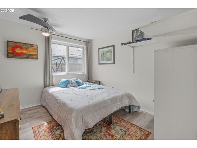209 E NORTH St, Newberg, OR 97132