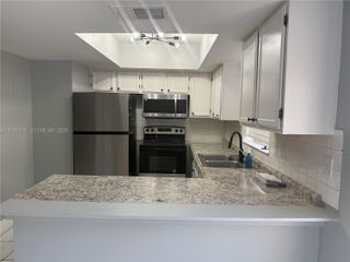 7926 Kimberly Blvd 202, North Lauderdale, FL 33068