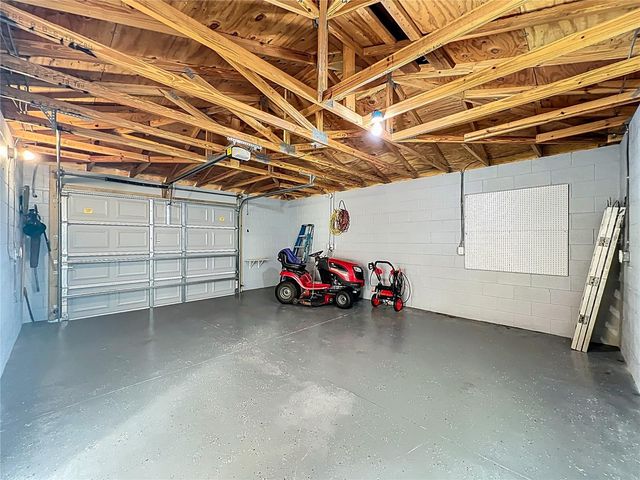 612 PALMETTO DRIVE, Mascotte, FL 34753