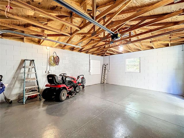 612 PALMETTO DRIVE, Mascotte, FL 34753