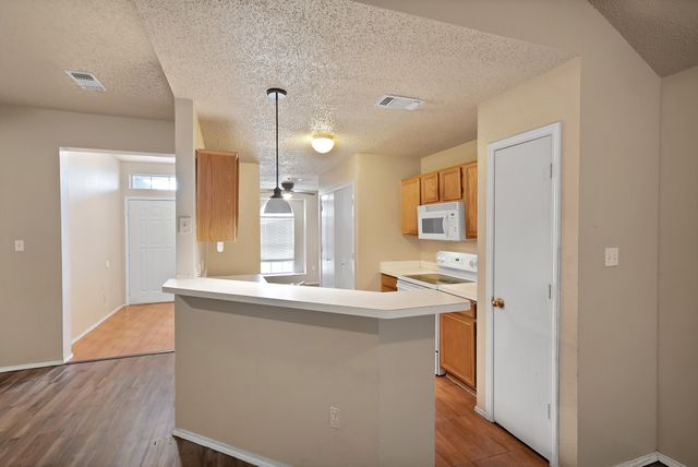 2820 Bent Brook Drive, Mesquite, TX 75181