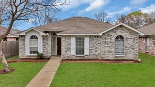 2820 Bent Brook Drive, Mesquite, TX 75181