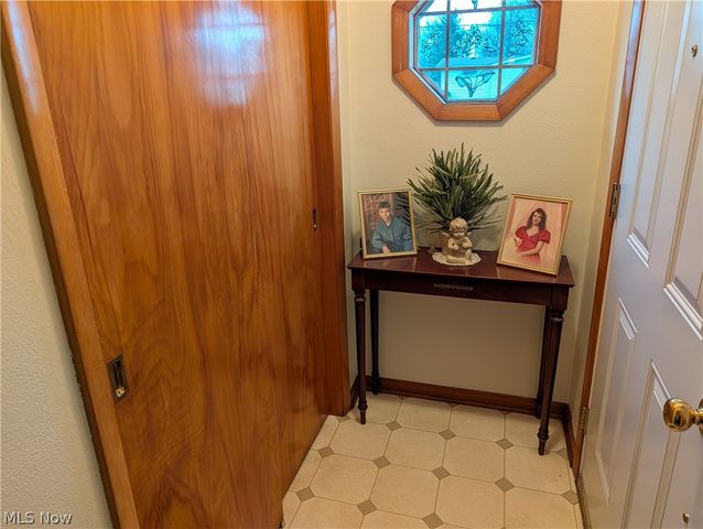 1124 W 37th Street, Lorain, OH 44052