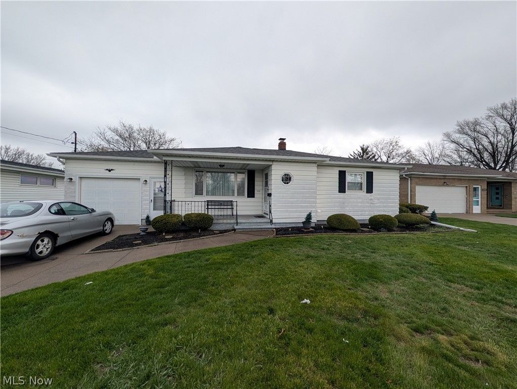 1124 W 37th Street, Lorain, OH 44052
