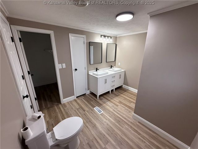 148 Frontier Street, Chapmanville, WV 25508