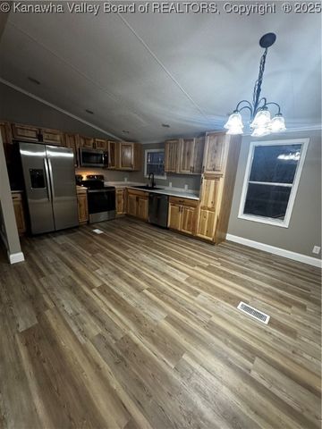 148 Frontier Street, Chapmanville, WV 25508