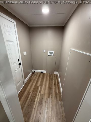 148 Frontier Street, Chapmanville, WV 25508