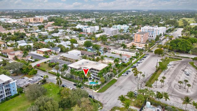 129 S Golfview Road 2, Lake Worth Beach, FL 33460