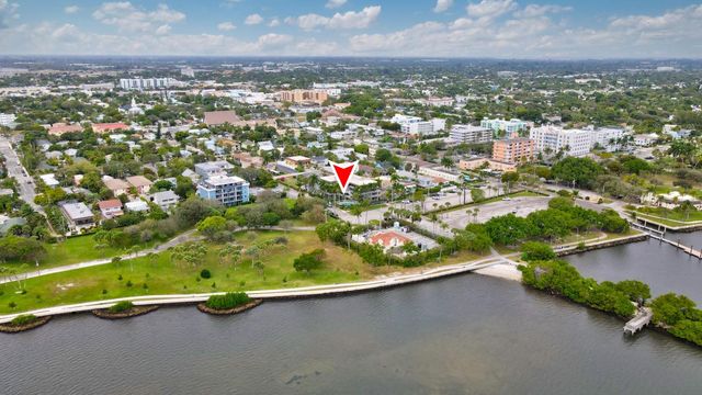 129 S Golfview Road 2, Lake Worth Beach, FL 33460