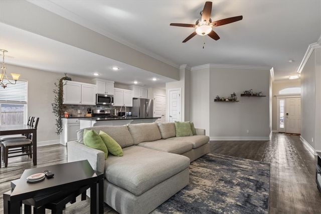 5357 Southwood Avenue, Springdale, AR 72764