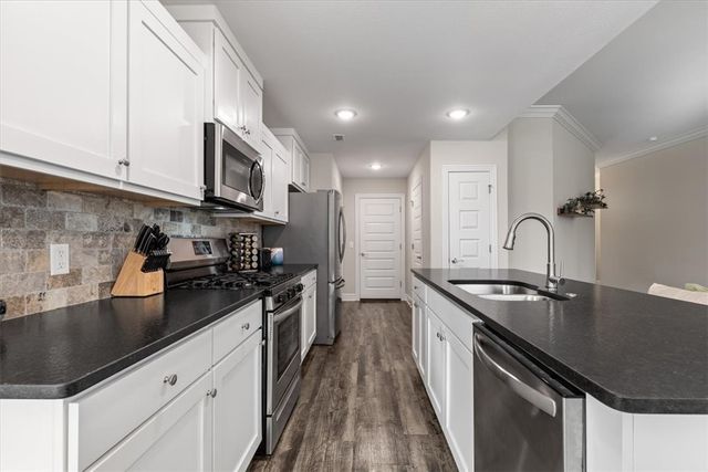 5357 Southwood Avenue, Springdale, AR 72764