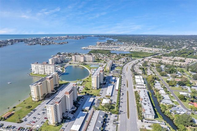 4775 COVE CIR CIRCLE N 104, St Petersburg, FL 33708