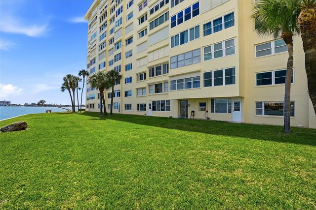 4775 COVE CIR CIRCLE N 104, St Petersburg, FL 33708