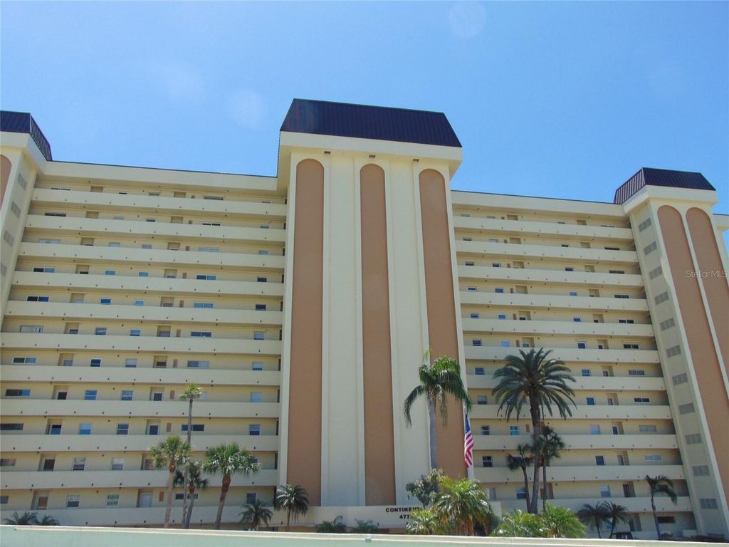 4775 COVE CIR CIRCLE N 104, St Petersburg, FL 33708