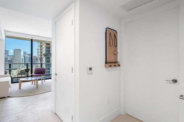 601 NE 1st Avenue 2809, Miami, FL 33132