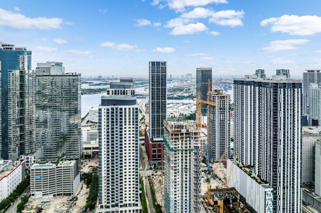601 NE 1st Avenue 2809, Miami, FL 33132