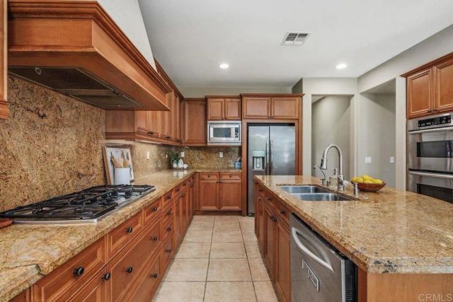 7345 Calle Conifera, Carlsbad, CA 92009