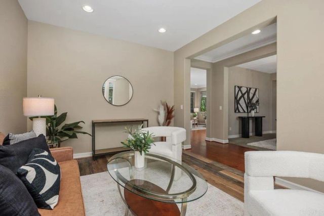 7345 Calle Conifera, Carlsbad, CA 92009