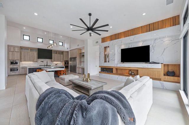 3950 Errante Dr, El Dorado Hills, CA 95762