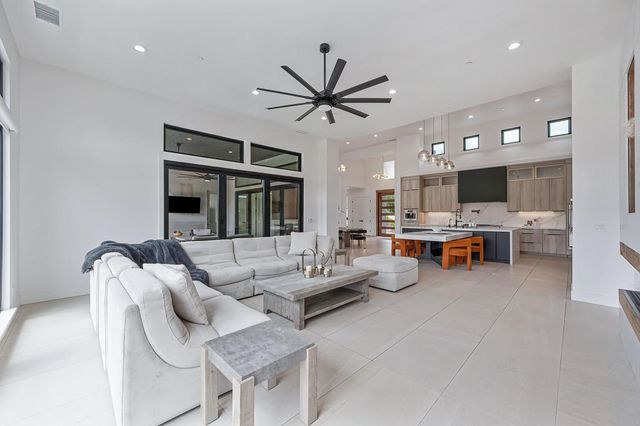 3950 Errante Dr, El Dorado Hills, CA 95762