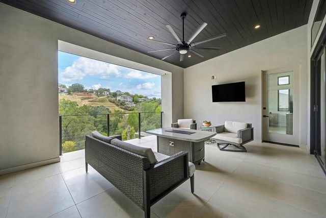 3950 Errante Dr, El Dorado Hills, CA 95762