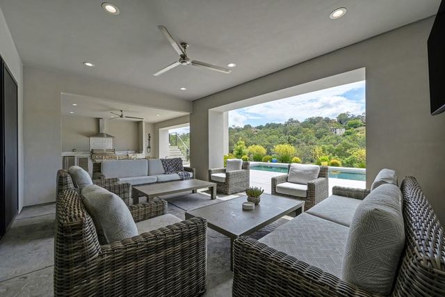 3950 Errante Dr, El Dorado Hills, CA 95762