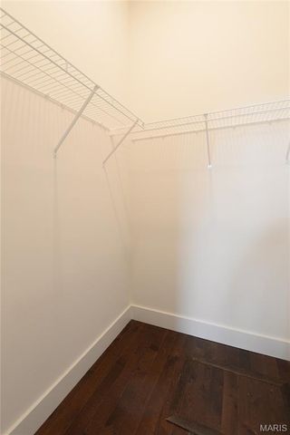 3184 Oak Hill Avenue, St Louis, MO 63116