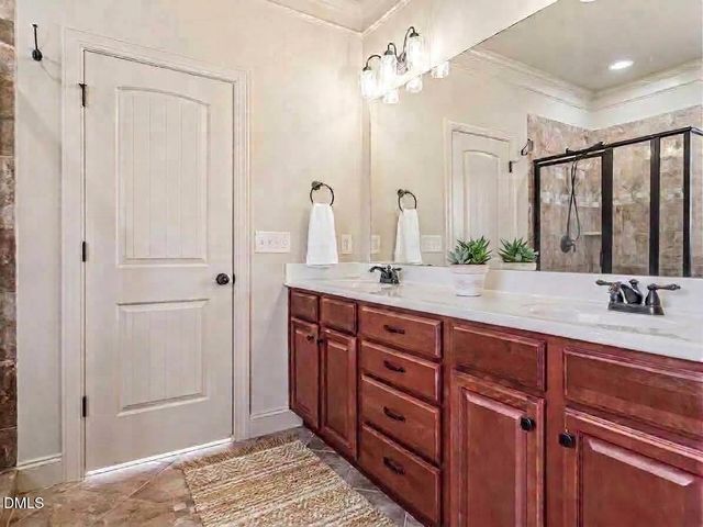 4132 Field Oak Drive, Wake Forest, NC 27587