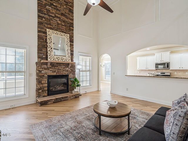 4132 Field Oak Drive, Wake Forest, NC 27587