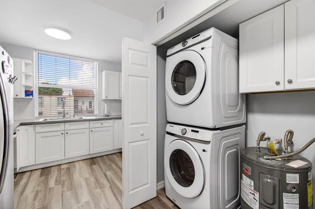 9 Willowbrook Lane 208, Delray Beach, FL 33446
