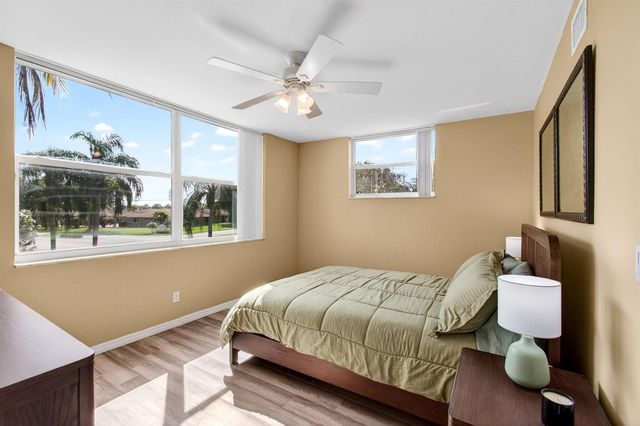 9 Willowbrook Lane 208, Delray Beach, FL 33446