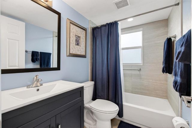 9 Willowbrook Lane 208, Delray Beach, FL 33446