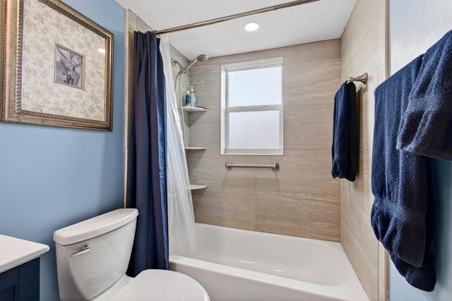 9 Willowbrook Lane 208, Delray Beach, FL 33446