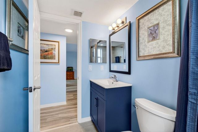 9 Willowbrook Lane 208, Delray Beach, FL 33446