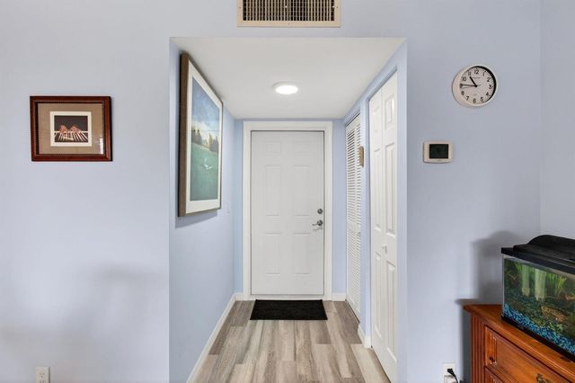9 Willowbrook Lane 208, Delray Beach, FL 33446