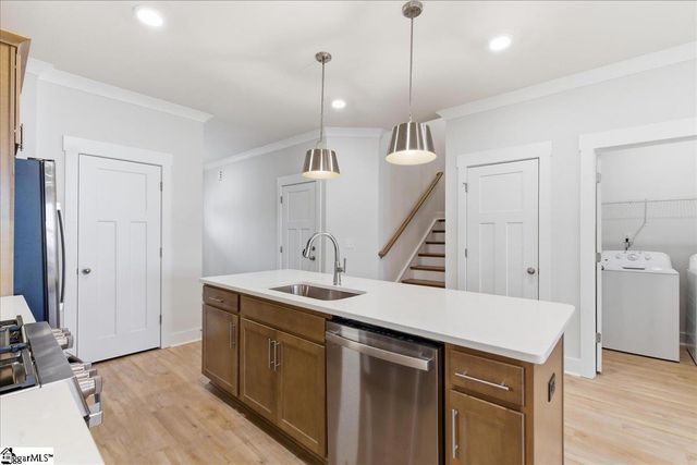 5 Thurlow Court, Greenville, SC 29615