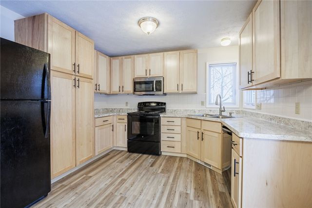 14 Woodbine Park, Geneseo, NY 14454