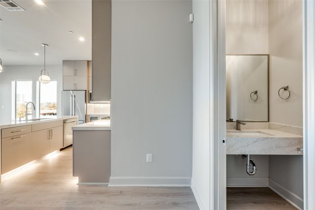 1900 S Ervay Street 316, Dallas, TX 75215