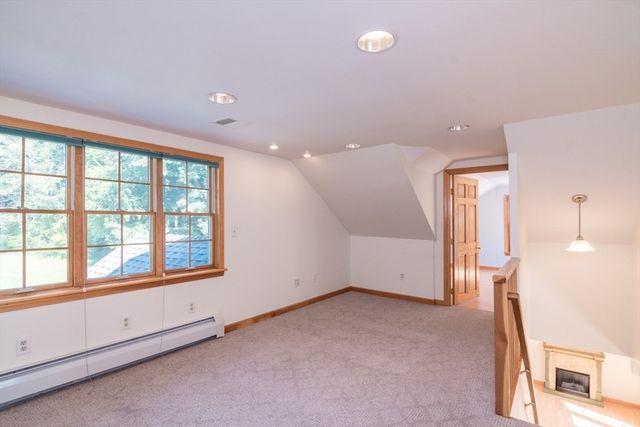 71 West St, Hatfield, MA 01088