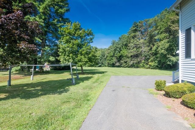 71 West St, Hatfield, MA 01088