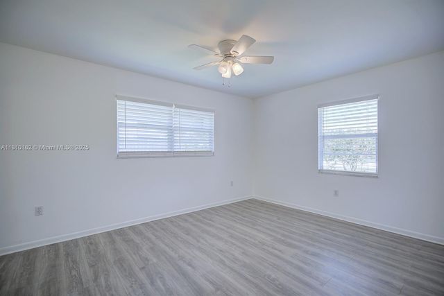 100 HONEYSUCKLE LN, Lake Placid, FL 33852