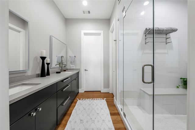 20107 Continental DR A, Lago Vista, TX 78645