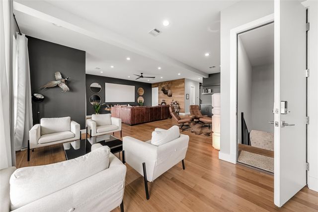 20107 Continental DR A, Lago Vista, TX 78645